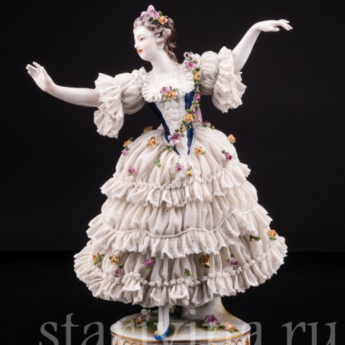 Танцующая девушка, кружевная, Volkstedt, Германия, до 1935 г