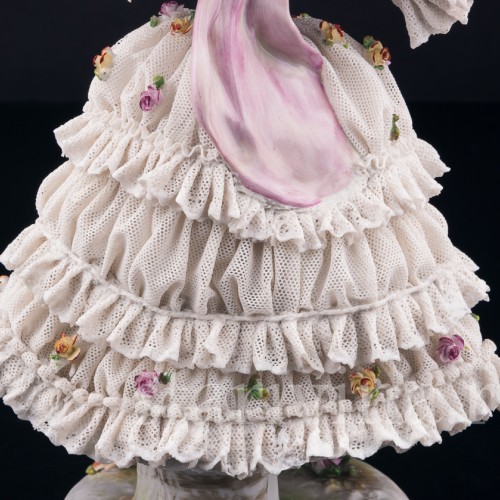 Танцующая девушка, кружевная, Volkstedt, Германия, до 1935 г