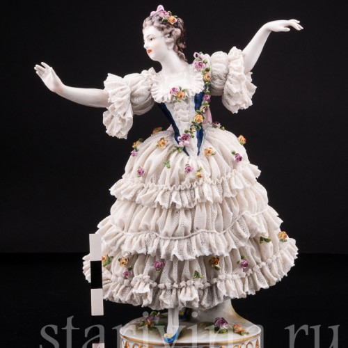 Танцующая девушка, кружевная, Volkstedt, Германия, до 1935 г