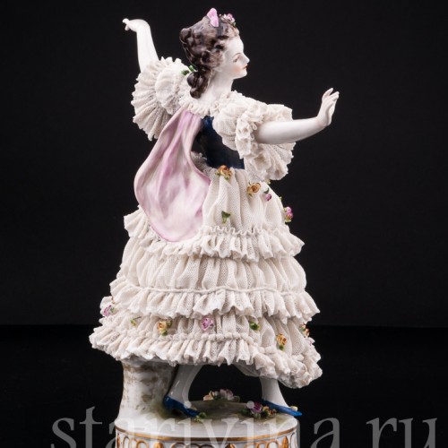 Танцующая девушка, кружевная, Volkstedt, Германия, до 1935 г