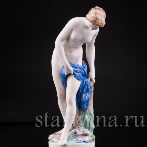 Фарфорвая статуэтка девушки Купальщица, Karl Ens, Германия, нач. 20 в.