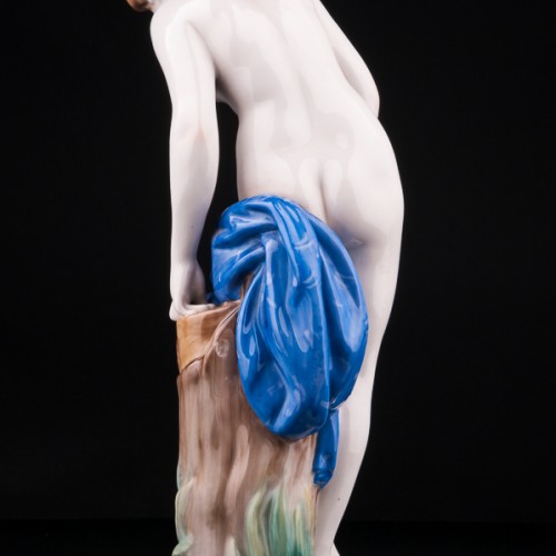 Фарфорвая статуэтка девушки Купальщица, Karl Ens, Германия, нач. 20 в.