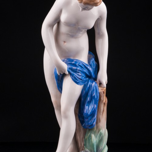 Фарфорвая статуэтка девушки Купальщица, Karl Ens, Германия, нач. 20 в.