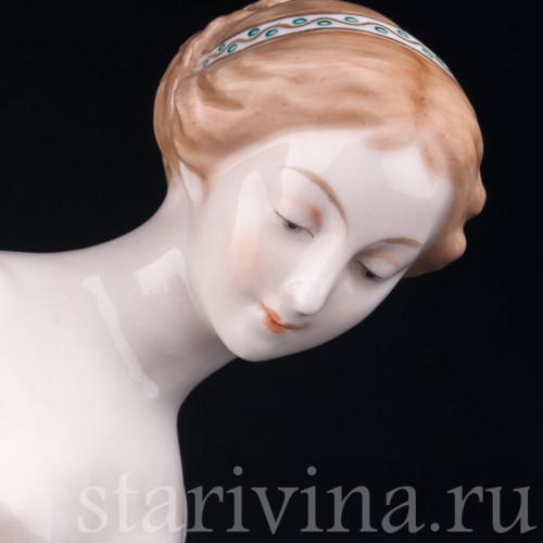 Фарфорвая статуэтка девушки Купальщица, Karl Ens, Германия, нач. 20 в.