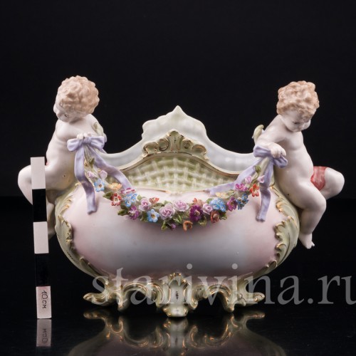 Ваза Путти с гирляндой цветов, Muller & Co, Германия, кон. 19 - нач. 20 вв