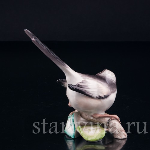 Статуэтка из фарфора птицы Длиннохвостая синица, Augarten, Австрия, сер. 20 в.