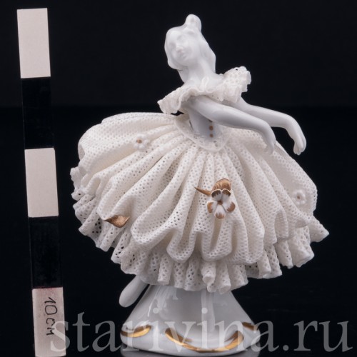 Танцующая девочка, кружевная миниатюра, Volkstedt, Германия