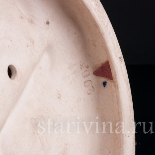 Старинная фигурка девушки из фарфора Диана, Royal Dux, Чехия, нач. 20 в.