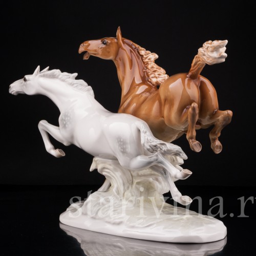 "На свободе", несущиеся кони, Hutschenreuther, Германия, 1970 гг