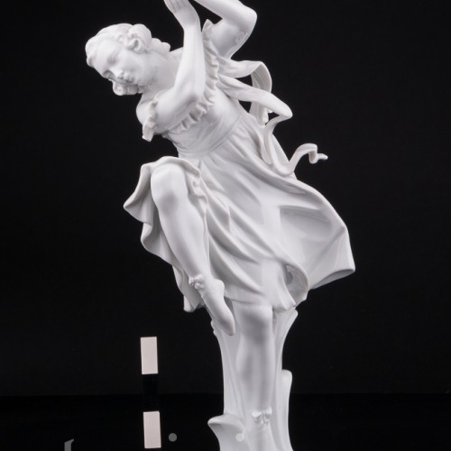 Балерина в танце, Volkstedt, Германия, вт. пол. 20 в