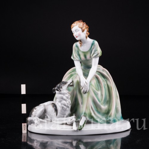 Девушка с борзой, Fasold & Stauch, Германия, нач. 20 в