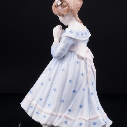 Девочка с медвежонком, Royal Worcester, Великобритания