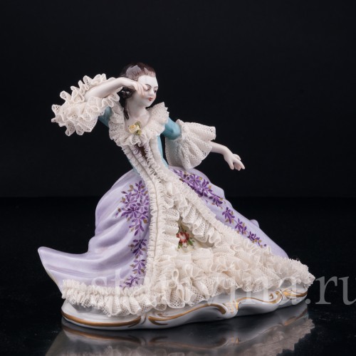 Танцовщица в кружевном платье, Volkstedt, Германия, вт. пол. 20 в