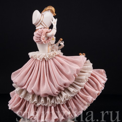 Порыв ветра, девушка в шляпке с зонтиком, кружевная, Ackermann & Fritze, Германия, нач. 20 в