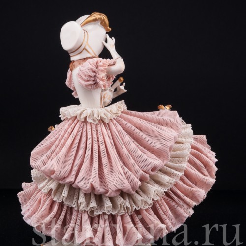 Порыв ветра, девушка в шляпке с зонтиком, кружевная, Ackermann & Fritze, Германия, нач. 20 в