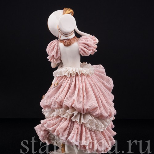 Порыв ветра, девушка в шляпке с зонтиком, кружевная, Ackermann & Fritze, Германия, нач. 20 в