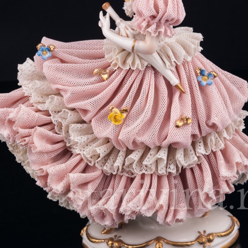 Порыв ветра, девушка в шляпке с зонтиком, кружевная, Ackermann & Fritze, Германия, нач. 20 в