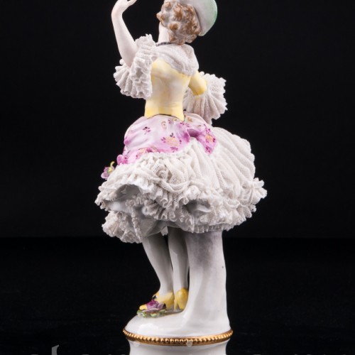 Танцующая девушка, кружевная, Volkstedt, Германия, до 1935 г