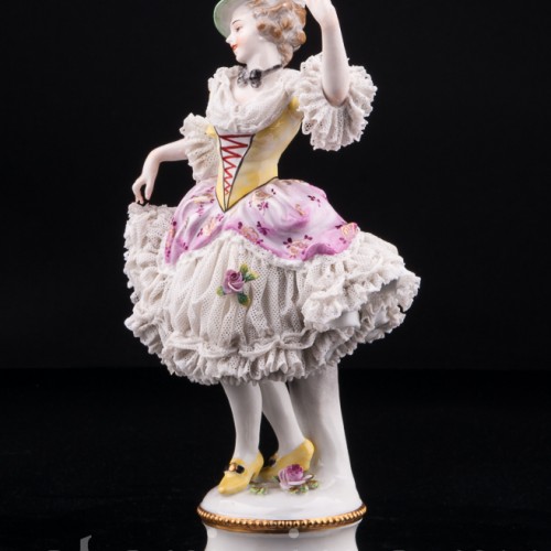 Танцующая девушка, кружевная, Volkstedt, Германия, до 1935 г