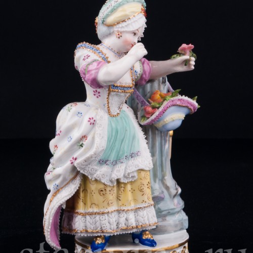 Девочка с цветами, Дрезден, Германия, 19 в