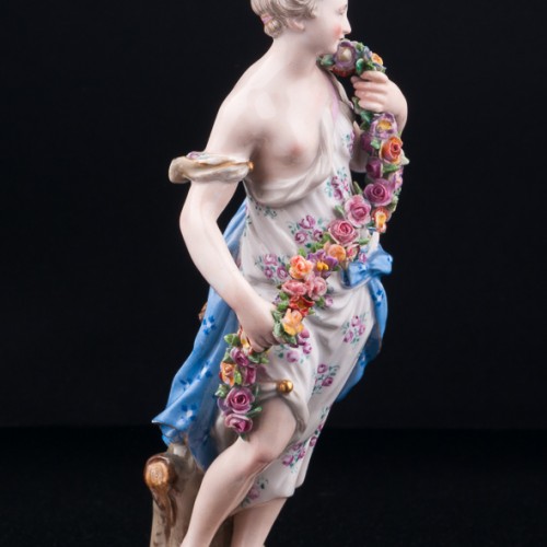Девушка с цветочной гирляндой, аллегория весны, Meissen, Германия, кон. 19 - нач. 20 вв
