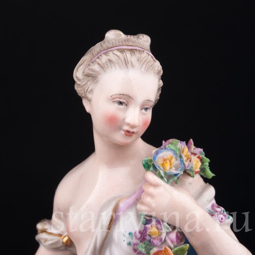 Девушка с цветочной гирляндой, аллегория весны, Meissen, Германия, кон. 19 - нач. 20 вв
