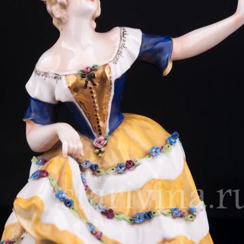 Танцующая девушка в желтом платье, Дрезден, Германия, нач. 20 в