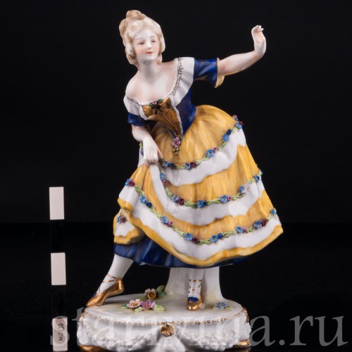 Танцующая девушка в желтом платье, Дрезден, Германия, нач. 20 в