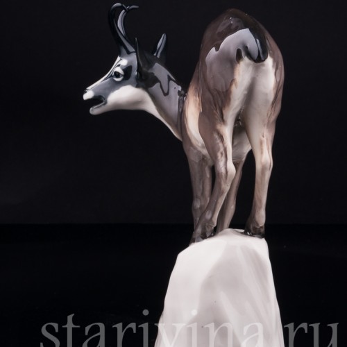 Фигурка из фарфора Горная козочка, Rorstrand, Швеция, пер. пол. 20 в.
