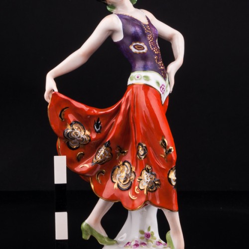 Танцующая девушка, Volkstedt, Германия, до 1935 г