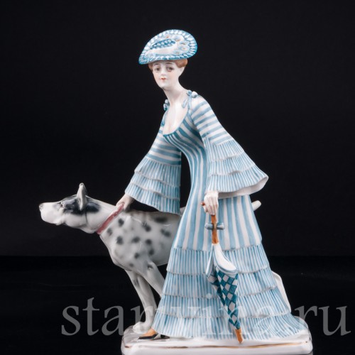Девушка с зонтиком и догом, Goebel, Германия, нач. 20 в