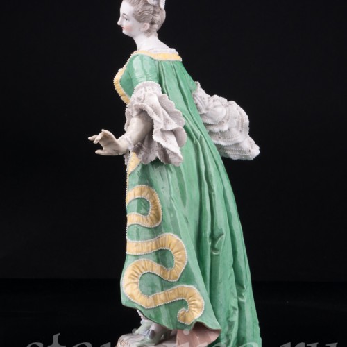 Дама с веером, KPM, Германия, пер. пол. 20 в