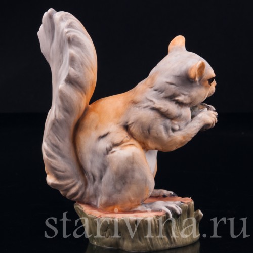 Статуэтка из фарфора Белка, Alka Kaiser, Германия, вт. пол. 20 в.