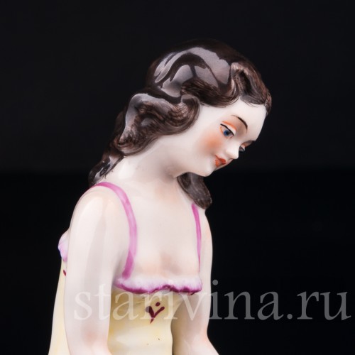 Девушка с цветком, Volkstedt, Германия, до 1935 г