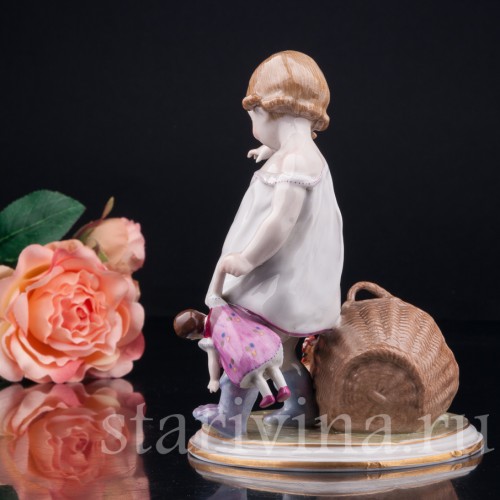 Девочка и наседка, E. A. Muller, Германия, 1890-1927 гг