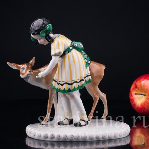 Девочка с ланью, Goebel, Германия, 1920-30 гг