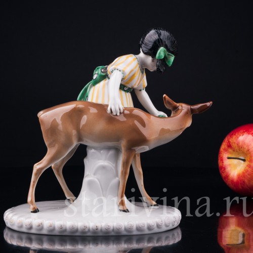 Девочка с ланью, Goebel, Германия, 1920-30 гг