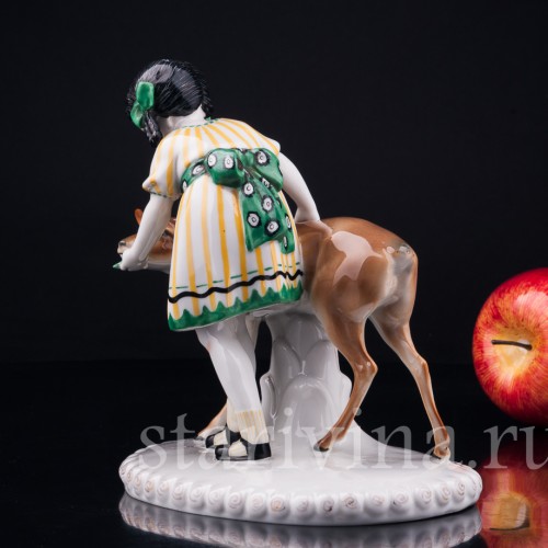 Девочка с ланью, Goebel, Германия, 1920-30 гг