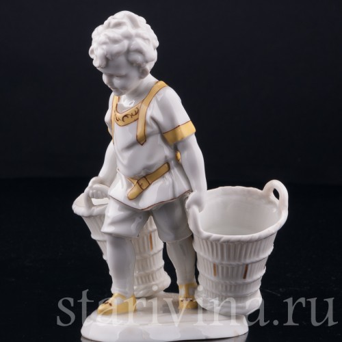 Мальчик с двумя корзинами, Hertwig & Co, Германия, 1920-30 гг