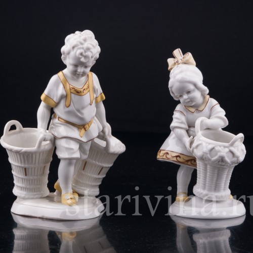 Мальчик с двумя корзинами, Hertwig & Co, Германия, 1920-30 гг