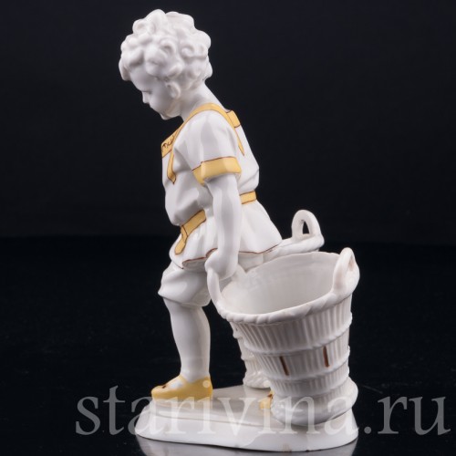 Мальчик с двумя корзинами, Hertwig & Co, Германия, 1920-30 гг