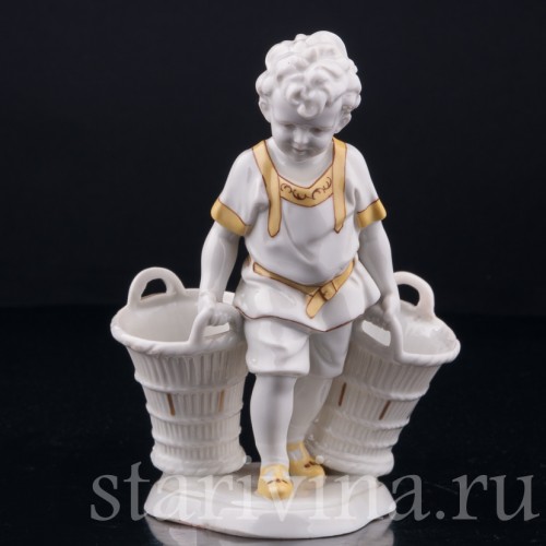 Мальчик с двумя корзинами, Hertwig & Co, Германия, 1920-30 гг