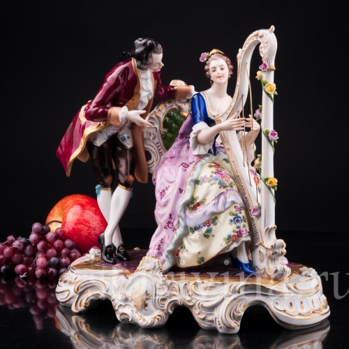 Антикварная фарфорвая статуэтка пары Пара с арфой, Volkstedt, Германия, сер. 20 в.