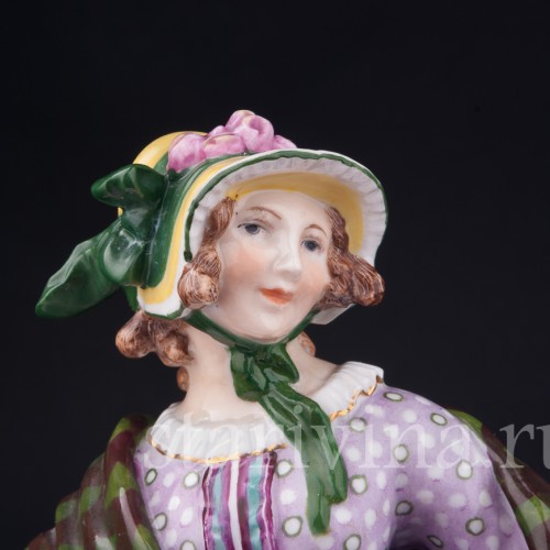 Фарфорвая статуэтка Девушка с двумя девочками, Дрезден, Германия, нач. 20 в.
