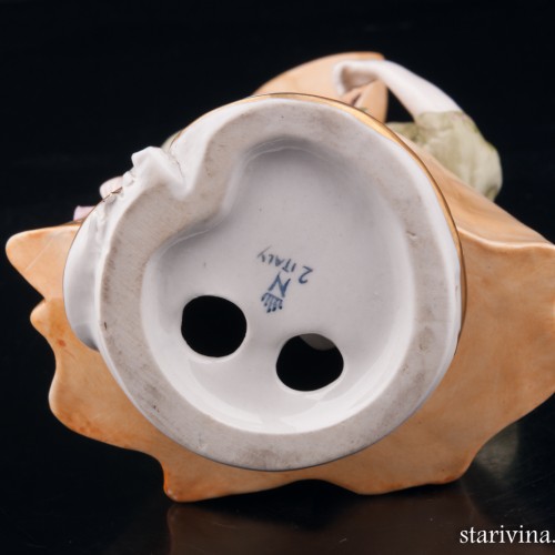 Девушка с цветком и платком, Giuseppe Cappe, Италия, 1960 гг