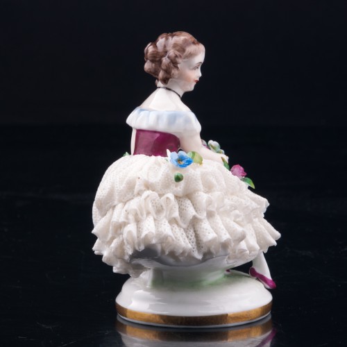 Девочка с цветами, кружевная миниатюра, E. A. Muller, Германия, кон. 19 - нач. 20 вв