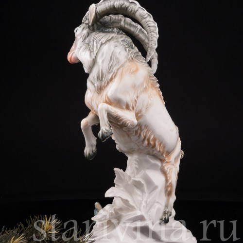 Статуэтка животного Горный козёл с ящерицей, Karl Ens, Германия, 1920-30 гг.