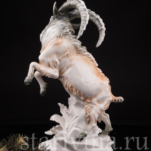 Статуэтка животного Горный козёл с ящерицей, Karl Ens, Германия, 1920-30 гг.