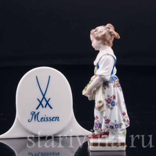 Девочка с виноградом в подоле, миниатюра, Meissen, Германия, 19 в