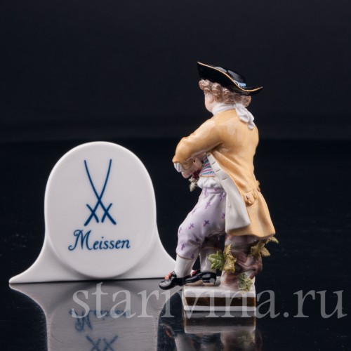 Мальчик с виноградной гроздью, миниатюра, Meissen, Германия, 19 в